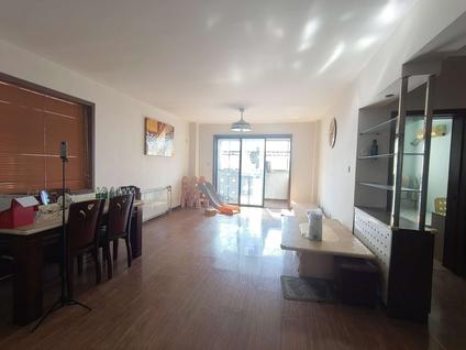 北京丽都花园3室2厅135.54平高楼层/共13层