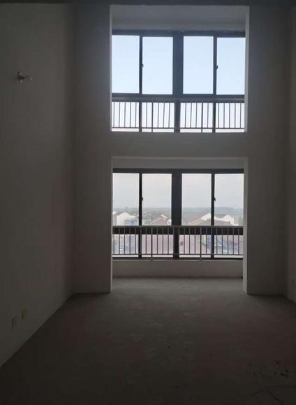 北京江岸景城3室2厅112.26平高楼层/共6层