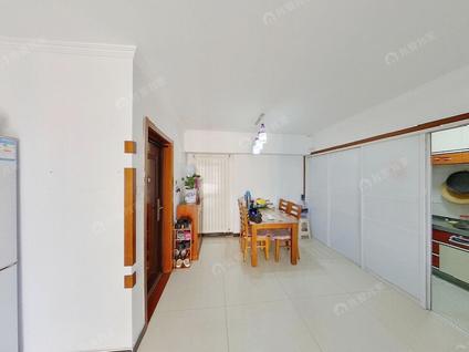 北京苹果园(四区)2室2厅104.6平中楼层/共18层