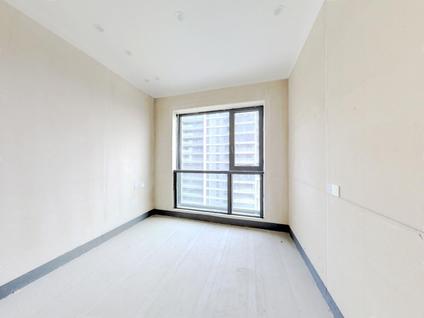 西安华发长安首府3室2厅142.64平中楼层/共15层