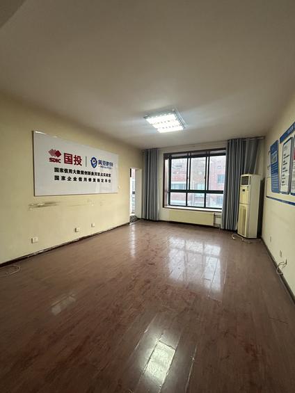 北京帝景花园3室2厅127.09平高楼层/共7层