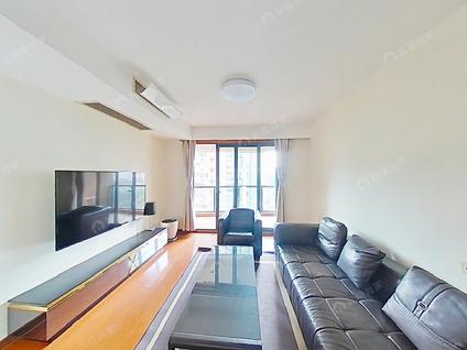 北京泰府名邸2室2厅118.86平中楼层/共14层