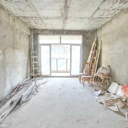 北京国豪山景城4室2厅120平高楼层/共6层