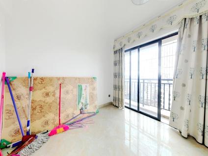 北京恒兴棕榈公馆4室2厅130平中楼层/共26层