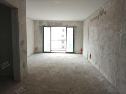 江门外海翡翠华府3室2厅115平中楼层/共17层