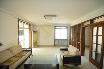 北京亚圣园3室2厅123.56平中楼层/共7层
