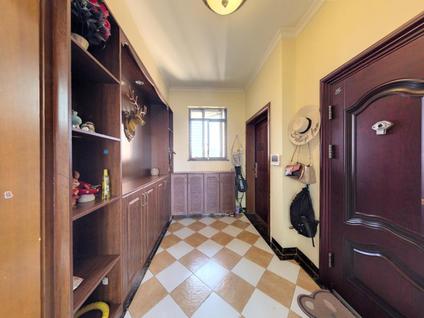 北京堤亚纳湾4室2厅172.19平中楼层/共7层