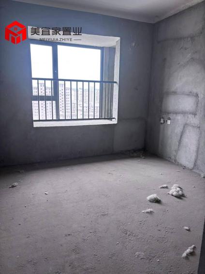 北京旭坤昱龙首府3室2厅130平高楼层/共8层