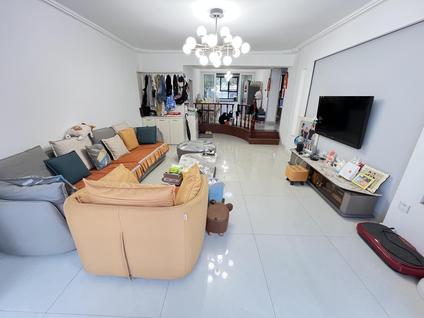 北京金沙华府2室2厅101平低楼层/共6层