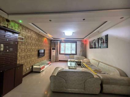 北京运河西小区3室2厅126平低楼层/共6层