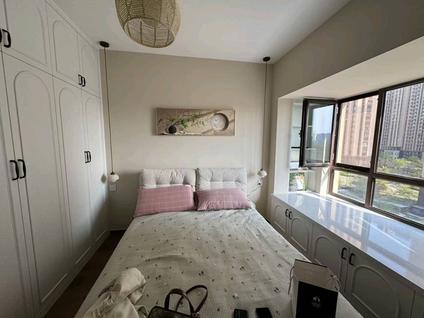 北京锦绣天地B区2室2厅67平低楼层/共33层