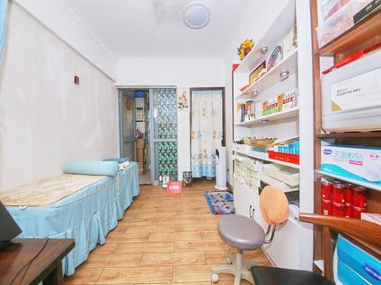 深圳东悦名轩1室1厅38.44平低楼层/共33层