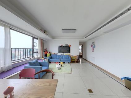 北京保利堂禧4室2厅116.47平低楼层/共18层