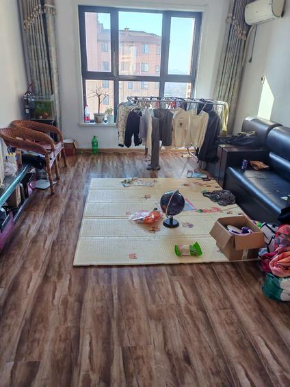 北京远洋香奈3室2厅122.8平高楼层/共18层