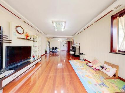 北京银盛泰盛世景园3室2厅189.34平低楼层/共9层