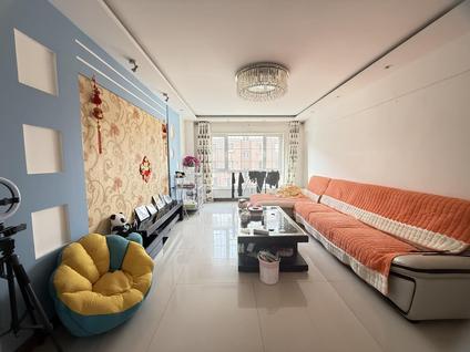 北京海威小区十区2室2厅94平中楼层/共6层