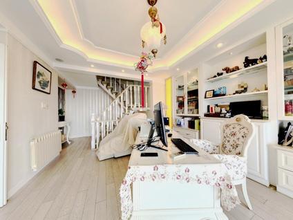 北京云锦美地6室2厅247.88平高楼层/共11层