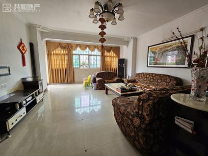 北京汇豪阁3室2厅139平中楼层/共8层