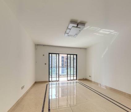 海口港岛花园3室2厅127.23平低楼层/共13层