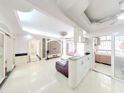 北京联华花园城4室1厅118平中楼层/共17层