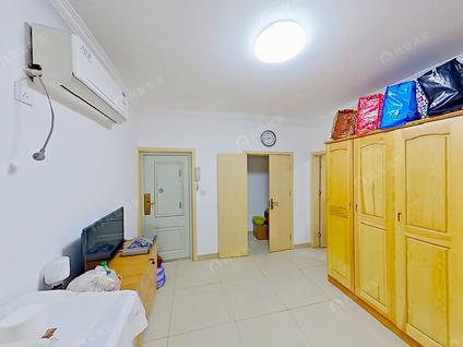 北京华严北里1室2厅56.32平低楼层/共6层