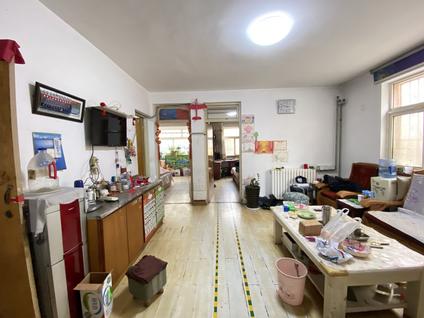 北京蓝色港湾2室0厅82.45平低楼层/共7层