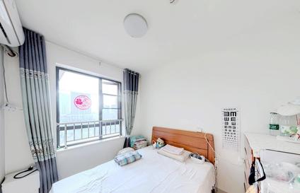 海口天地凤凰城2室1厅88.33平低楼层/共27层