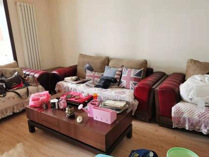 北京海宏一号A区2室2厅95平中楼层/共33层