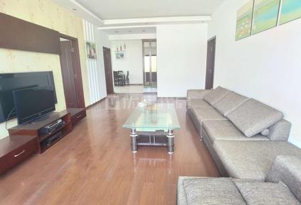 北京香山铭苑3室2厅134.79平中楼层/共19层