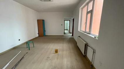 北京小桥大街3室2厅158.9平高楼层/共19层