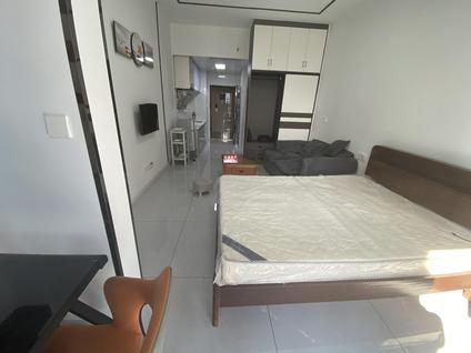 北京阳光溪山春晓1室1厅37平高楼层/共19层