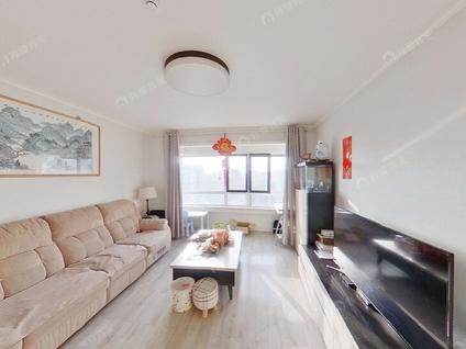 北京锋尚国际公寓3室2厅123.89平高楼层/共18层