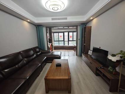 北京奥克斯盛世华庭3室2厅94平低楼层/共19层