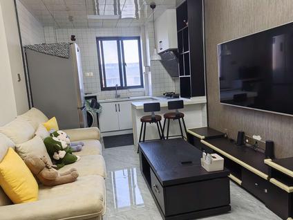 扬州香江滨江园1室1厅50平低楼层/共32层