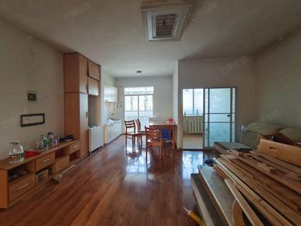 沈阳青铜小区2室1厅97平高楼层/共6层