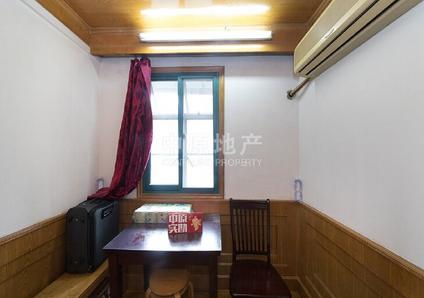 北京海潮新村1室1厅46.67平高楼层/共7层