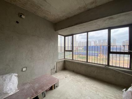 北京龙光玖珑湖一期3室2厅89平低楼层/共32层