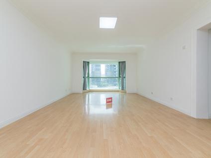 北京东海花园4室2厅154平中楼层/共18层