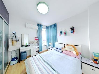 北京香格里拉菁英汇1室1厅55.98平高楼层/共20层