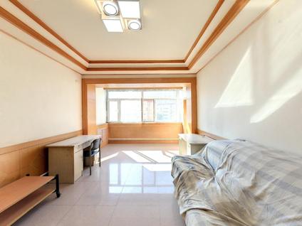 北京铁十二局医院宿舍3室2厅123.94平中楼层/共6层