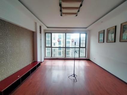 北京香格里拉城市花园二期2室2厅103平中楼层/共11层