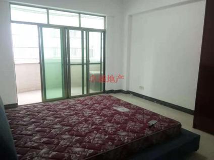 北京裕隆花园3室2厅136平高楼层/共9层