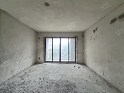 北京高尔夫1号3室2厅153.31平低楼层/共19层