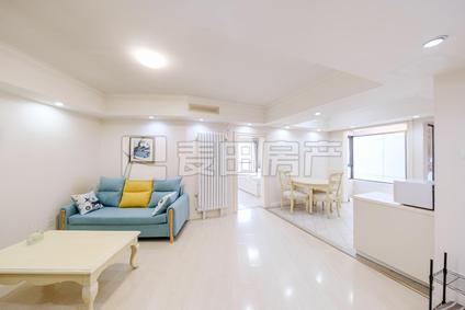 北京海润国际公寓1室1厅71.43平高楼层/共17层