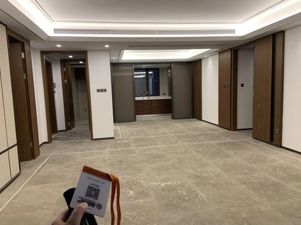 北京上湖城4室2厅173.82平高楼层/共8层