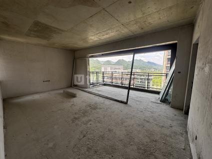北京山湖海瑞府3室2厅143平高楼层/共12层