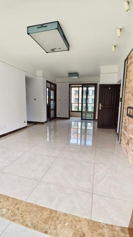 北京海南之心(和风花苑)3室2厅98.54平低楼层/共26层