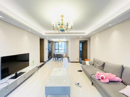 济南仁恒公园世纪4室2厅152平中楼层/共25层