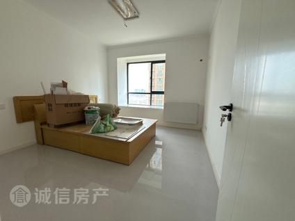 北京金色家园东区2室2厅97平中楼层/共24层