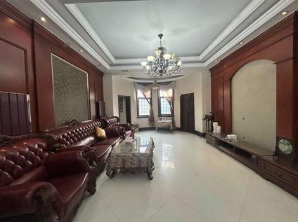 北京久隆凤凰城(别墅)4室2厅199.29平低楼层/共1层